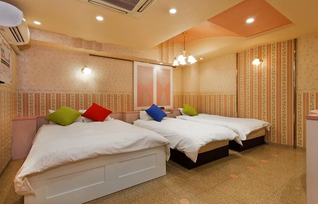 Business Inn Uehonmachi 오사카 호텔