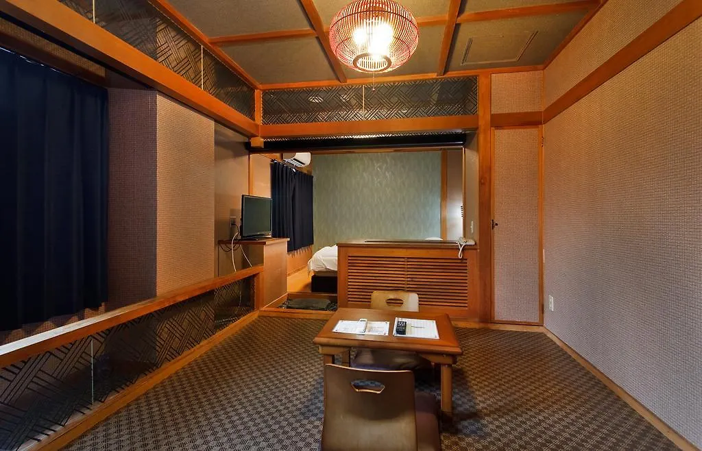 Business Inn Uehonmachi 오사카